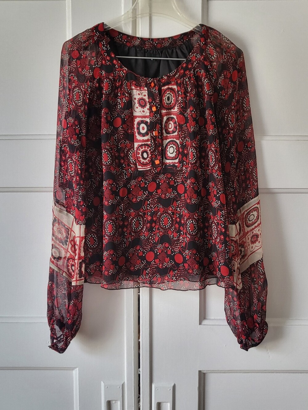 Anna Sui Vintage Chiffon Red Black Cream Pattern Peasant Blouse Size 4